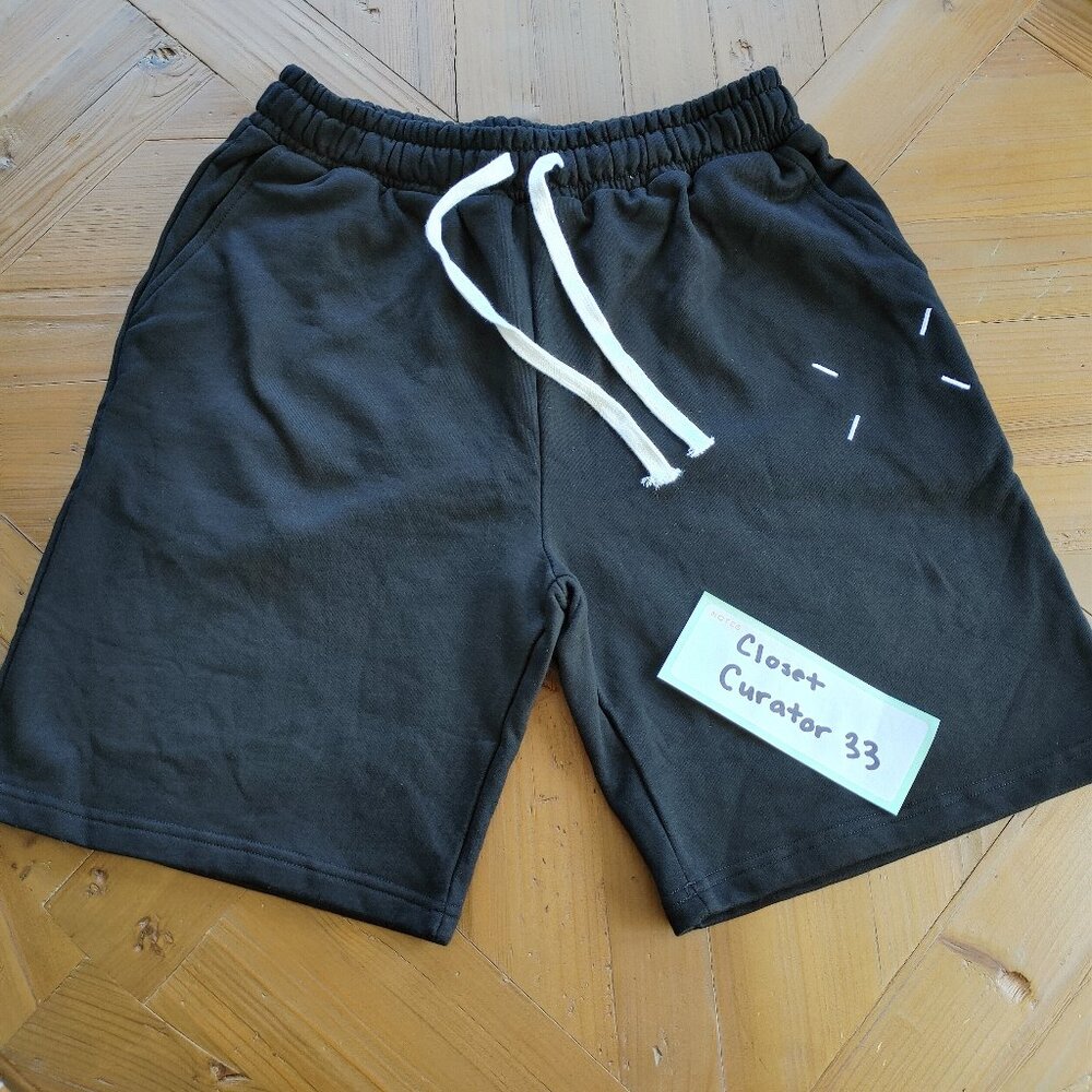 Maison Margiela 4 Stitch black shorts size XL (New)